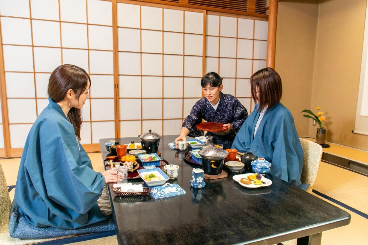 Atami Onsen Yamaki Ryokan Exteriér fotografie